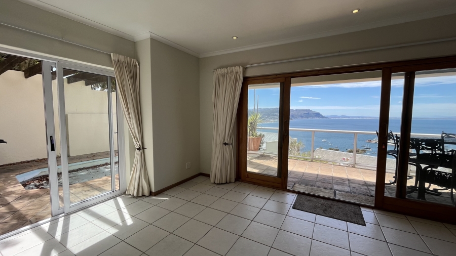 3 Bedroom Property for Sale in Simons Kloof Western Cape
